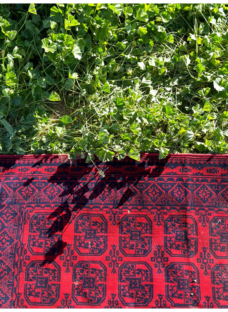 سجادتي باكج رحلات مكوّن من 4 مدّات تخييم بنمط درعية السدو التراثي، للرحلات البرية والتخييم باللون الأحمر  مقاس80 × 150 سم - Image 5