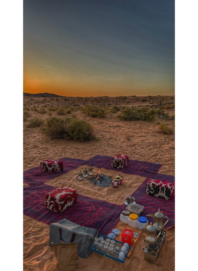 سجادتي باكج رحلات مكوّن من 4 مدّات تخييم بنمط درعية السدو التراثي، للرحلات البرية والتخييم باللون الأحمر  مقاس80 × 150 سم - Image 2