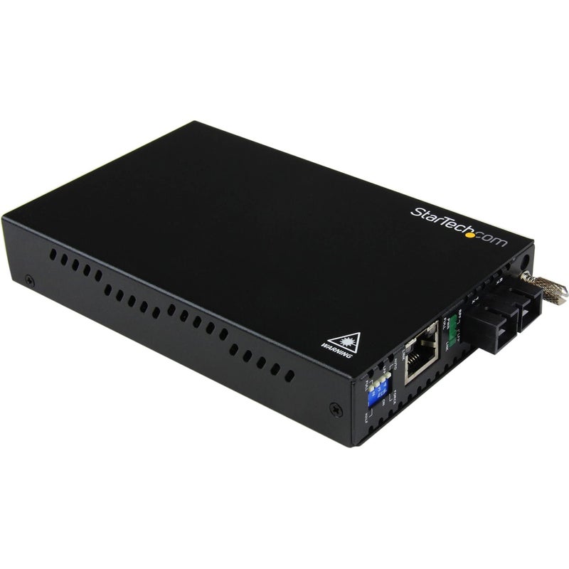 Startech.com StarTechcom Multimode MM SC Fiber Media Converter for 1Gbe Network 550m Range Gigabit Ethernet Remote Monitoring 850nm TAA ET91000SC2 - Image 2