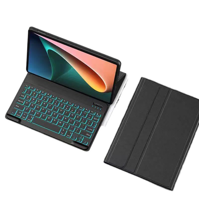 DGG Black Keyboard iPad Case Compatible with iPad Air / iPad 10th Gen - Image 1