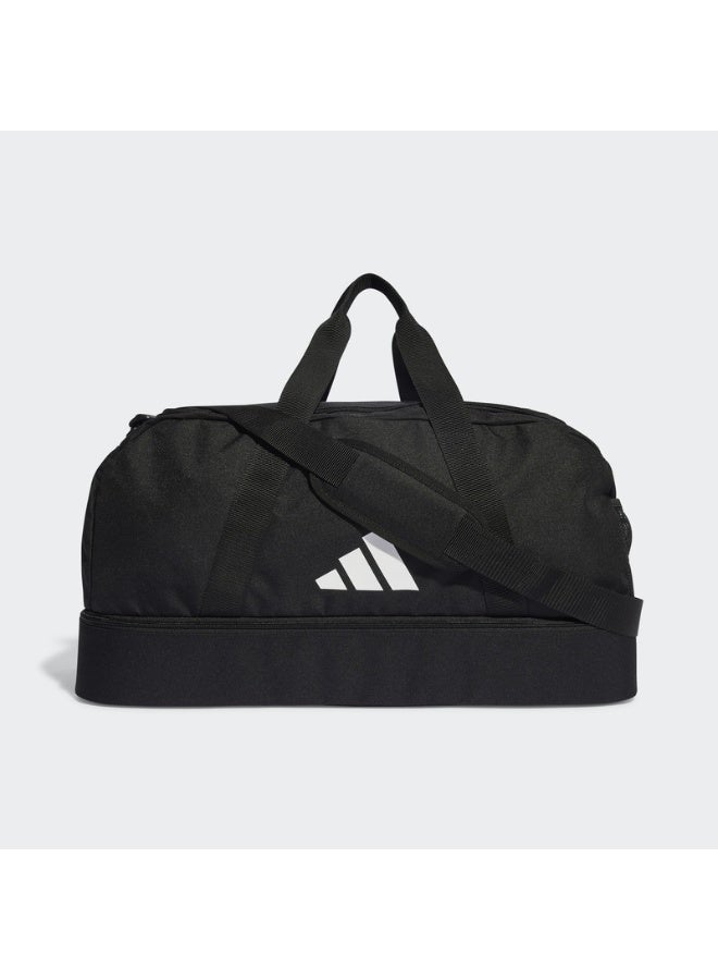 Adidas تييرو إل دي إم بي سي      أسود/أبيض - Image 1