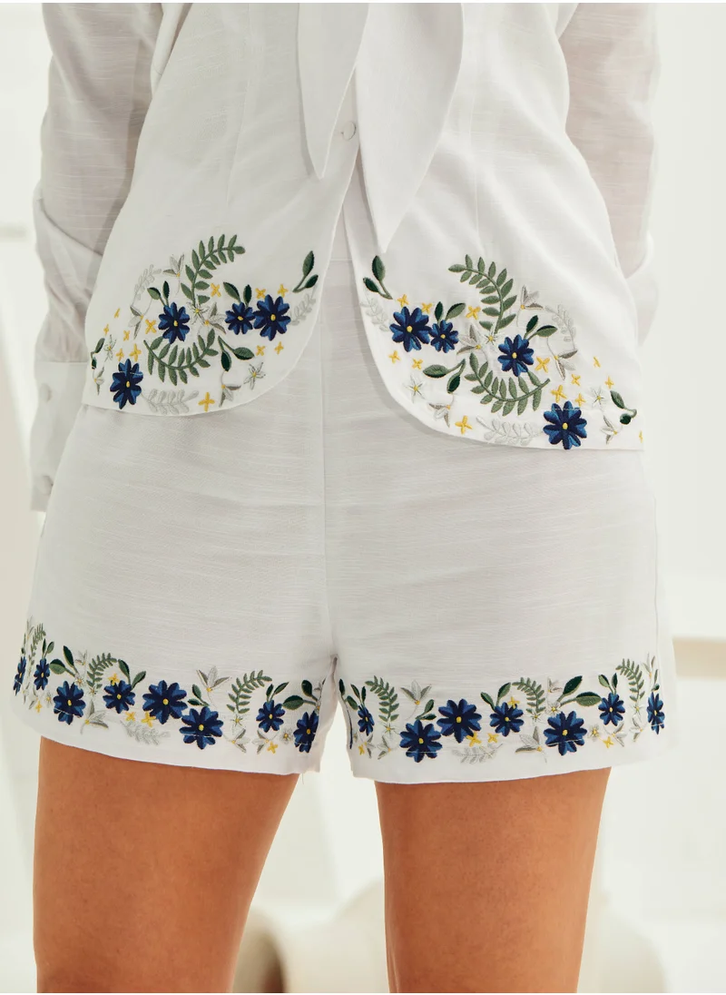 أشيتا فرنانديز Ashita Fernandes Amaya Shorts
