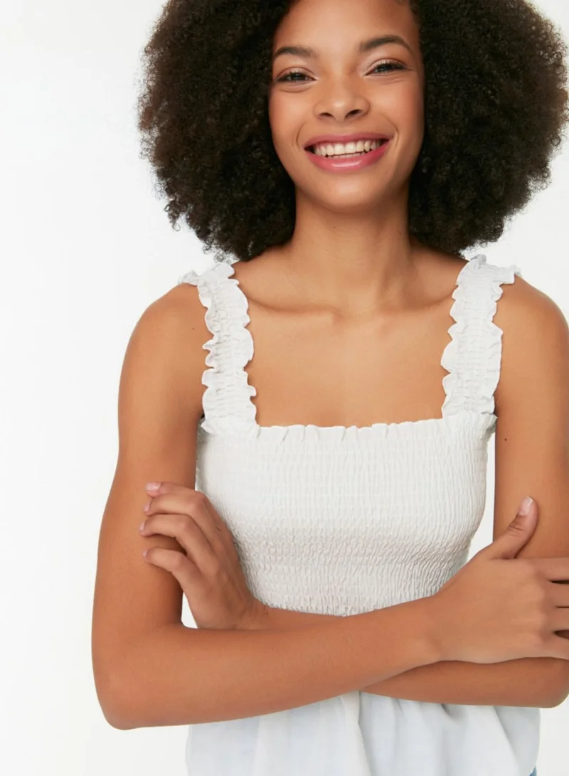 ترينديول Ruffle Hem Shirred Top