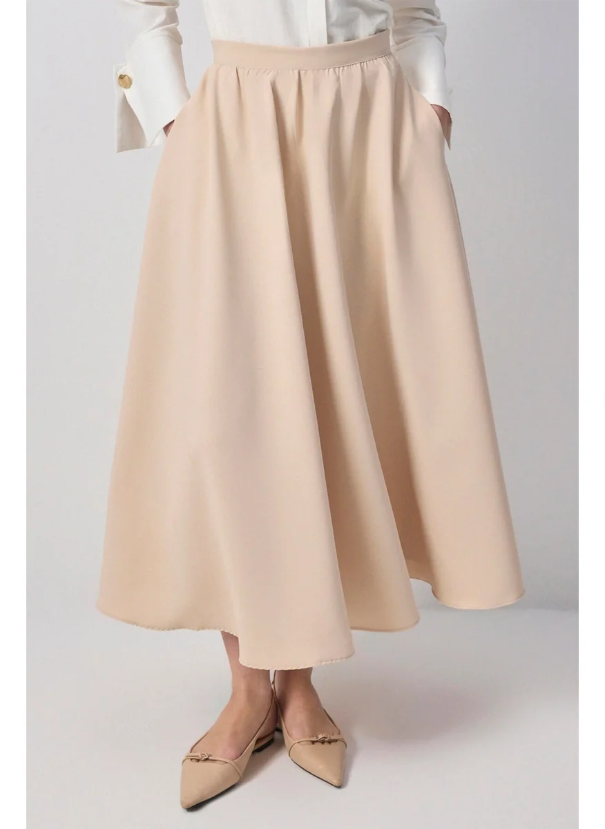 تاتشي Prive Crepe Skirt