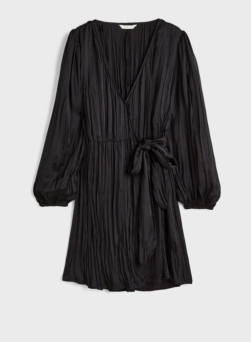 H&M Satin Long Sleeve Dress