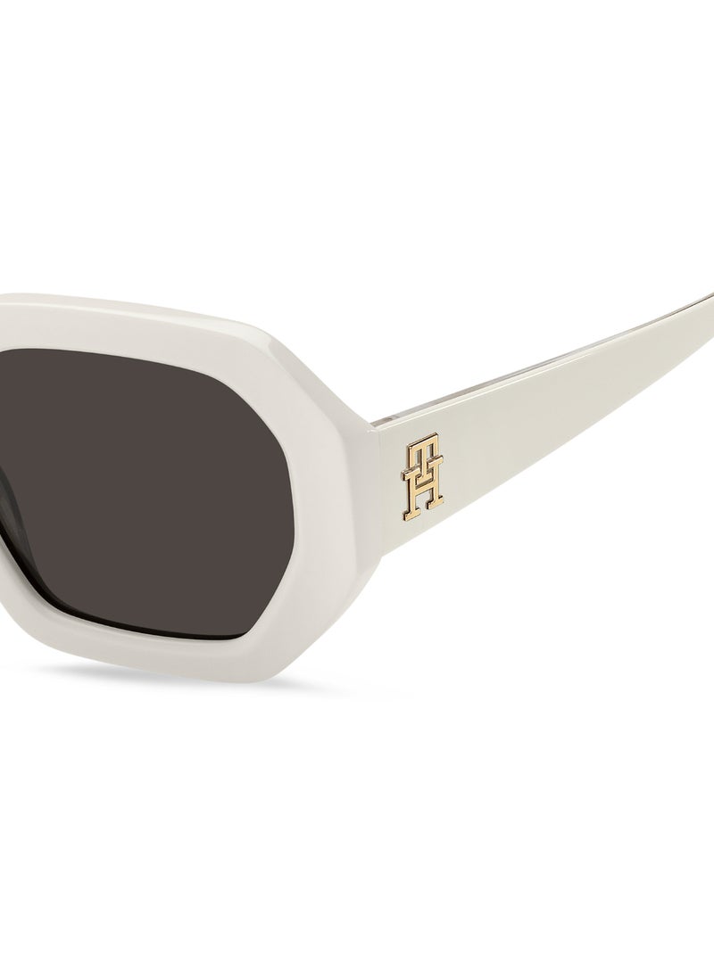 TOMMY HILFIGER Rectangular Geometrical Sunglasses - Image 4