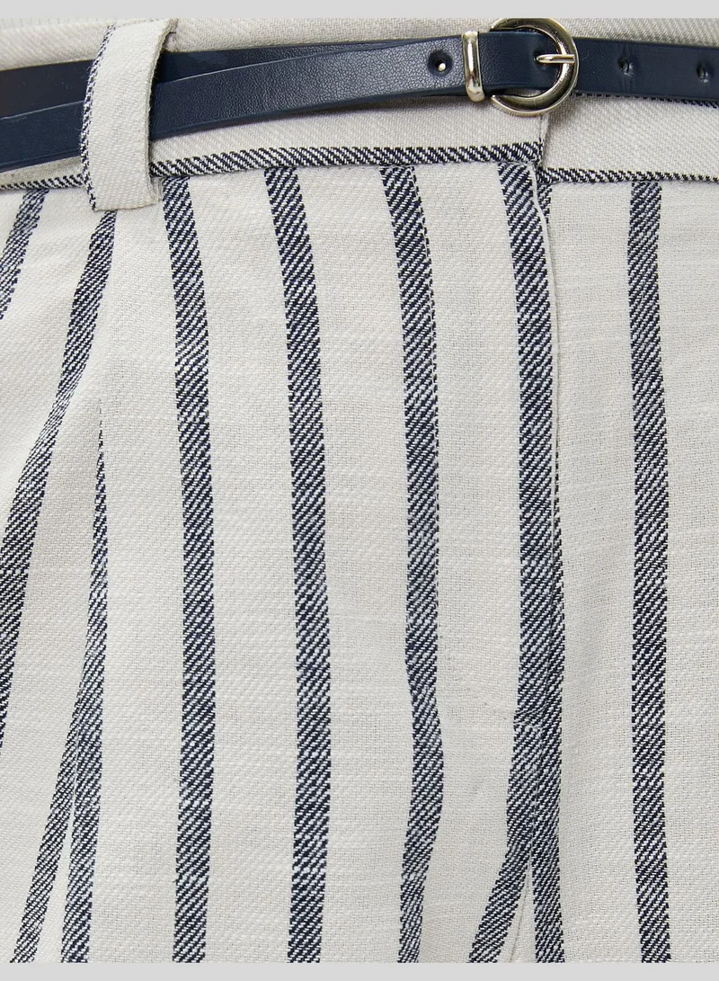 KOTON Belted Pocket Detail Pleated Shorts