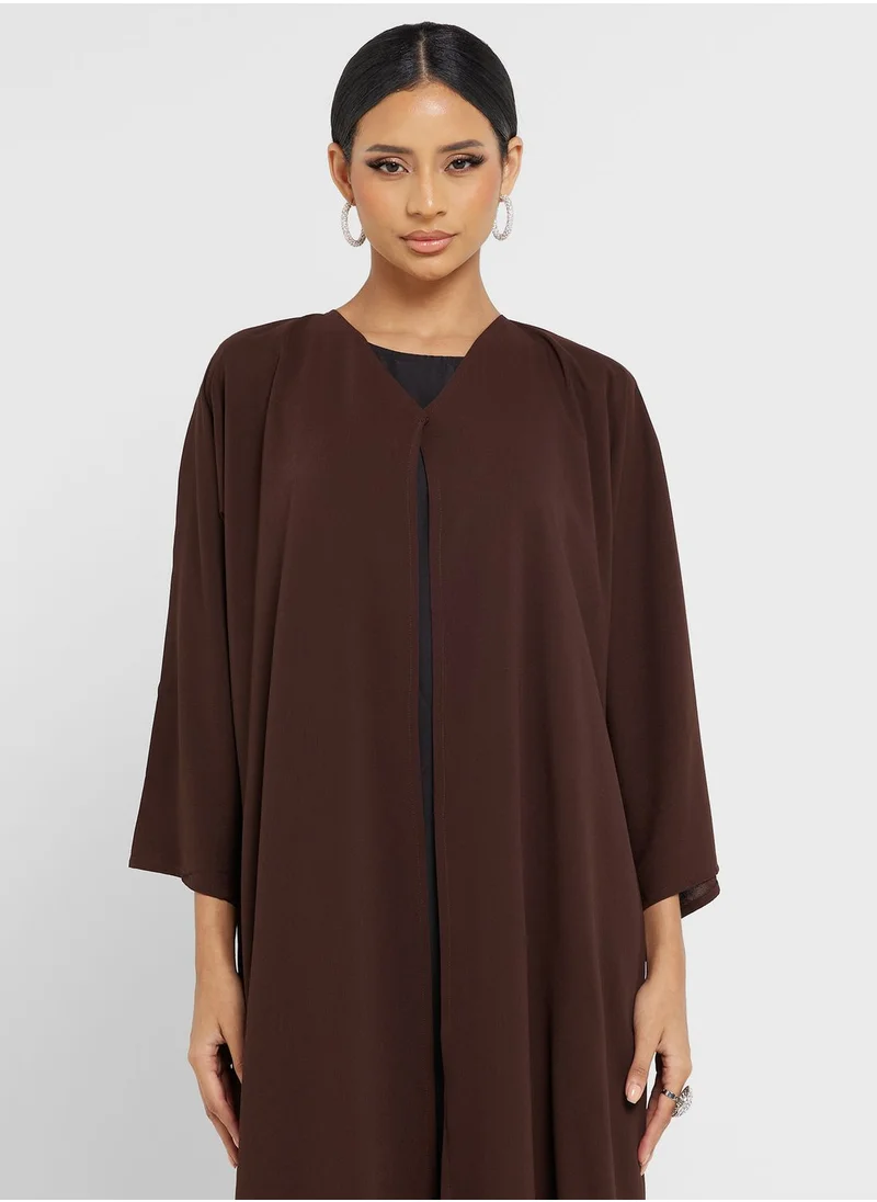 Khizana Closed Abaya