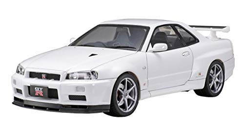 Tamiya Nissan Skyline GTR R34 VSpec II 124 Scale Model Kit 24258 - Image 1
