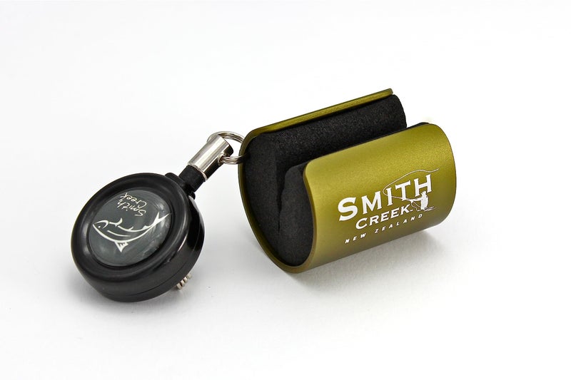 Smith Creek Rod Clip, Wearable Fishing Rod Holder, Green - Image 3