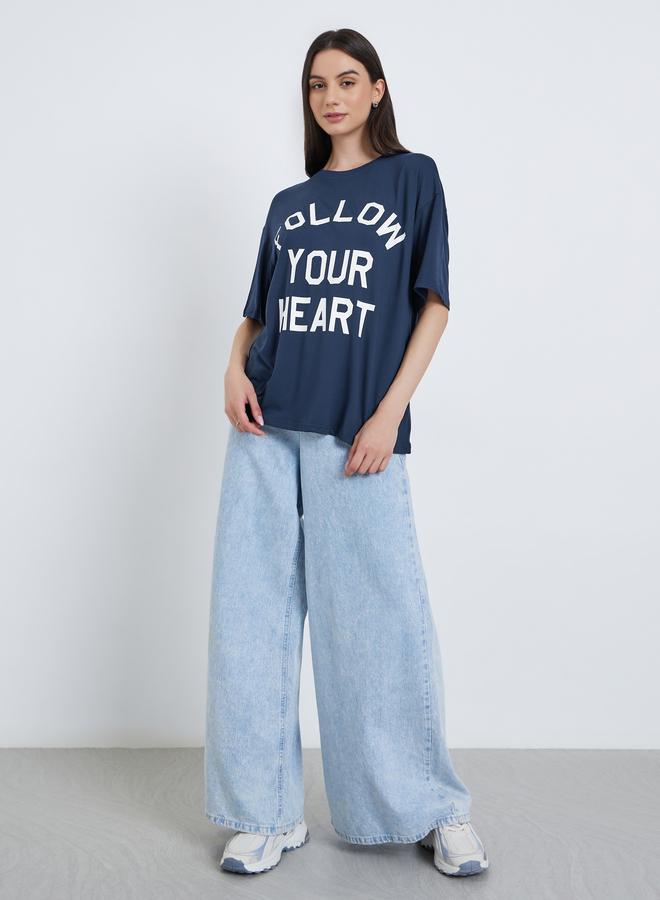 تايك تو تيشيرت فضفاض بطبعة كتابة - Image 2