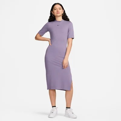 Nike Women's Sportswear Essential Midi Dress