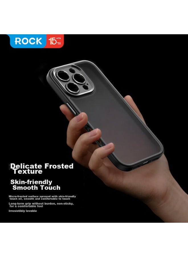 Rock غطاء روك لهاتف آيفون 16، غطاء واقي لآبل 16، إحساس مشابه للجلد، حماية كاملة للكاميرا، فتحات دقيقة، صديق للبشرة، مضاد للصدمات، حافة سيليكون ناعمة بسيطة، شبه شفافة، غير قابلة لبصمات الأصابع، للرجال والنساء، أسود - Image 5