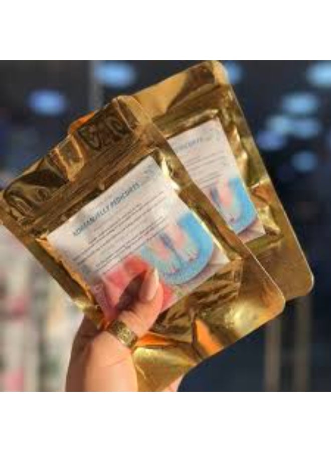 Korean Jelly Pedicure is a luxurious and innovative foot treatment that uses a rich, moisturizing, and exfoliating gel bath. Here are the details: What is a Jelly Pedicure? • It's a foot treatment performed in a water bath that transforms into a gel. • It contains ingredients that help moisturize the skin and gently remove dead skin. • The gel naturally retains water, leaving feet feeling soft and smooth. - Image 1