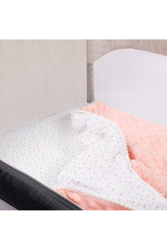 NINI Nini Baby 3-Piece Bassinet Bedding Set, Elegant Pink, Soft Cotton, Includes 2 Fitted Sheets & 1 Reversible Plush Comforter, Fits Bassinet Size Up to 50x80 cm  - Image 4