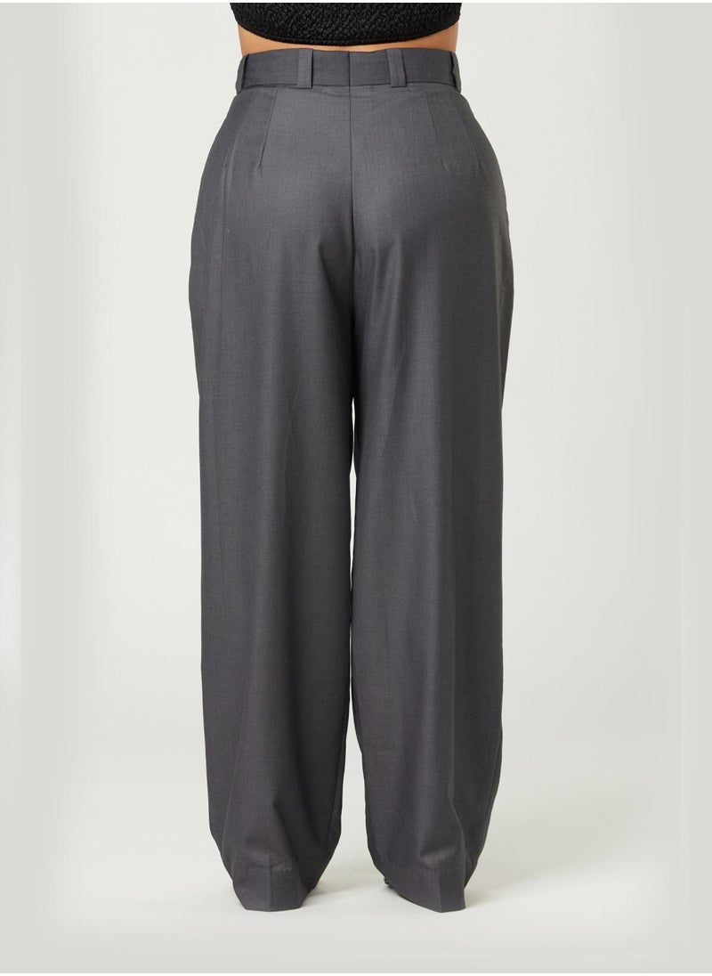 IZEL Back cut Over-sized Grey Two-piece Suit Set with pants  - Image 2