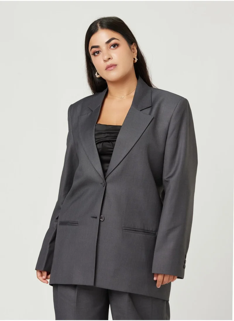 IZEL Back cut Over-sized Grey Two-piece Suit Set with pants