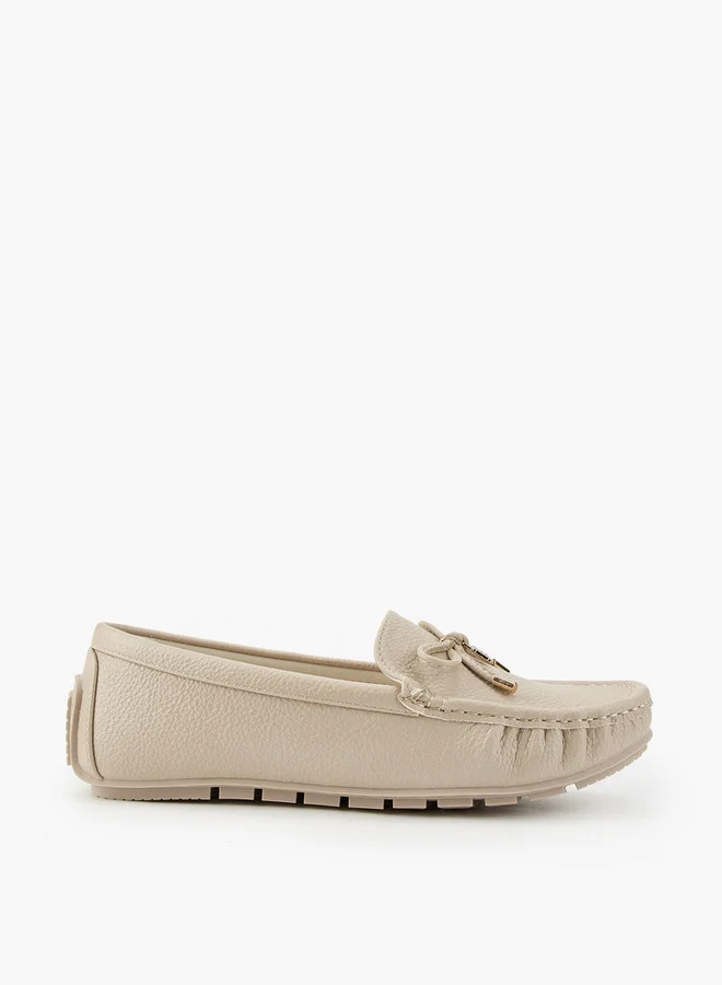 فلورا بيلا من شو إكسبرس Textured Slip-On Moccasins with Bow