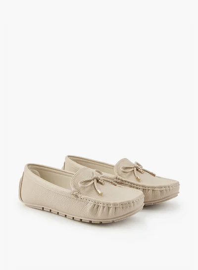 فلورا بيلا من شو إكسبرس Textured Slip-On Moccasins with Bow