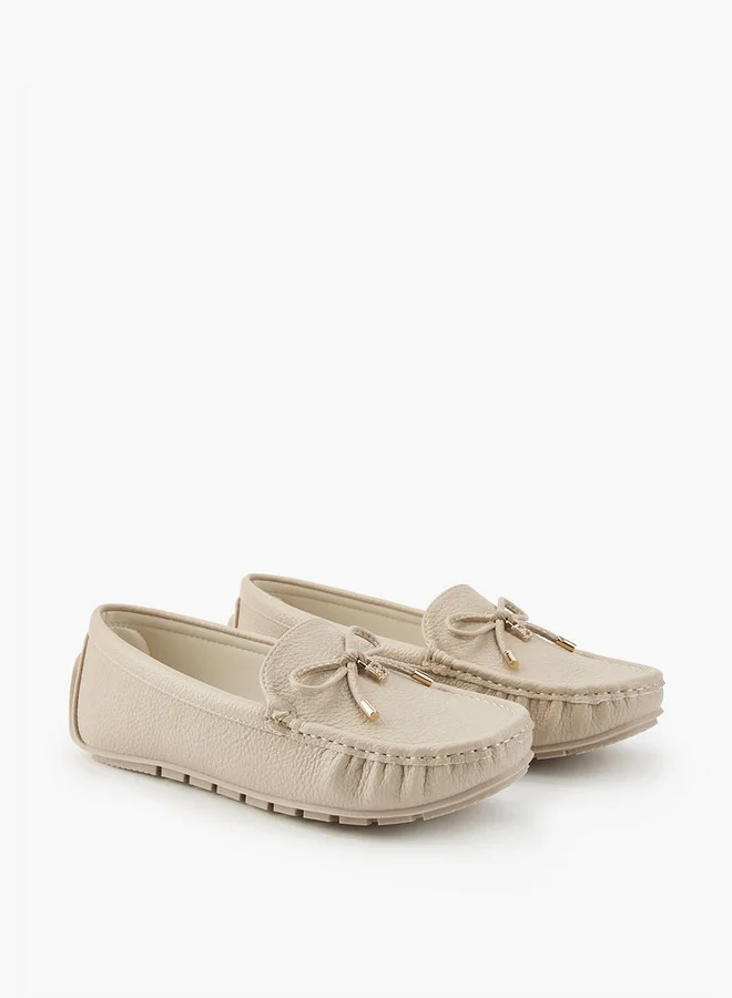 فلورا بيلا من شو إكسبرس Textured Slip-On Moccasins with Bow