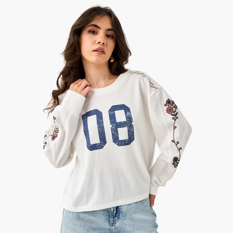 لي كوبر Lee Cooper Embroidered Varsity Print T-shirt with Crew Neck
