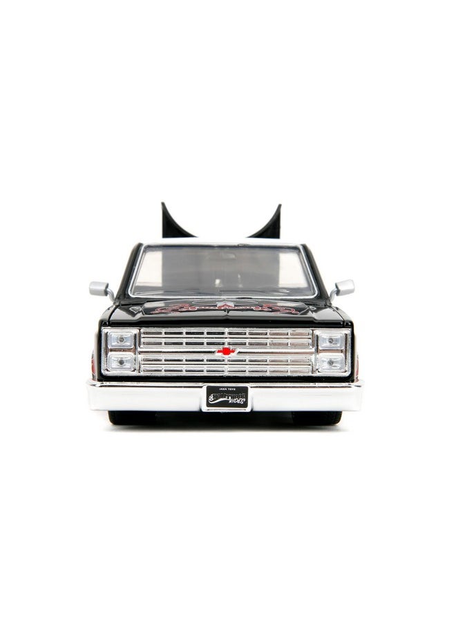 Jada Toys Jada Toys Hollywood Rides 1:24 Scale Die-Cast 1985 Chevy C10 with Tapatio Man Figure - Opening Doors, Detailed Interior, Rubber Tires - Day of The Dead Theme - Collectible for Ages 8+  - Image 3