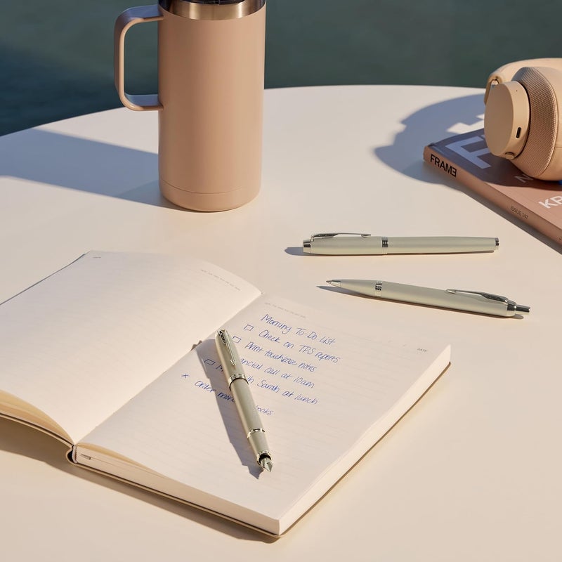 PARKER Im Monochrome Rollerball Pen Champagne Finish And Trims Fine Point Black Ink Gift Box - Image 5