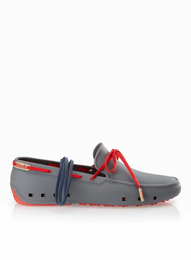 Mocks Slip ons