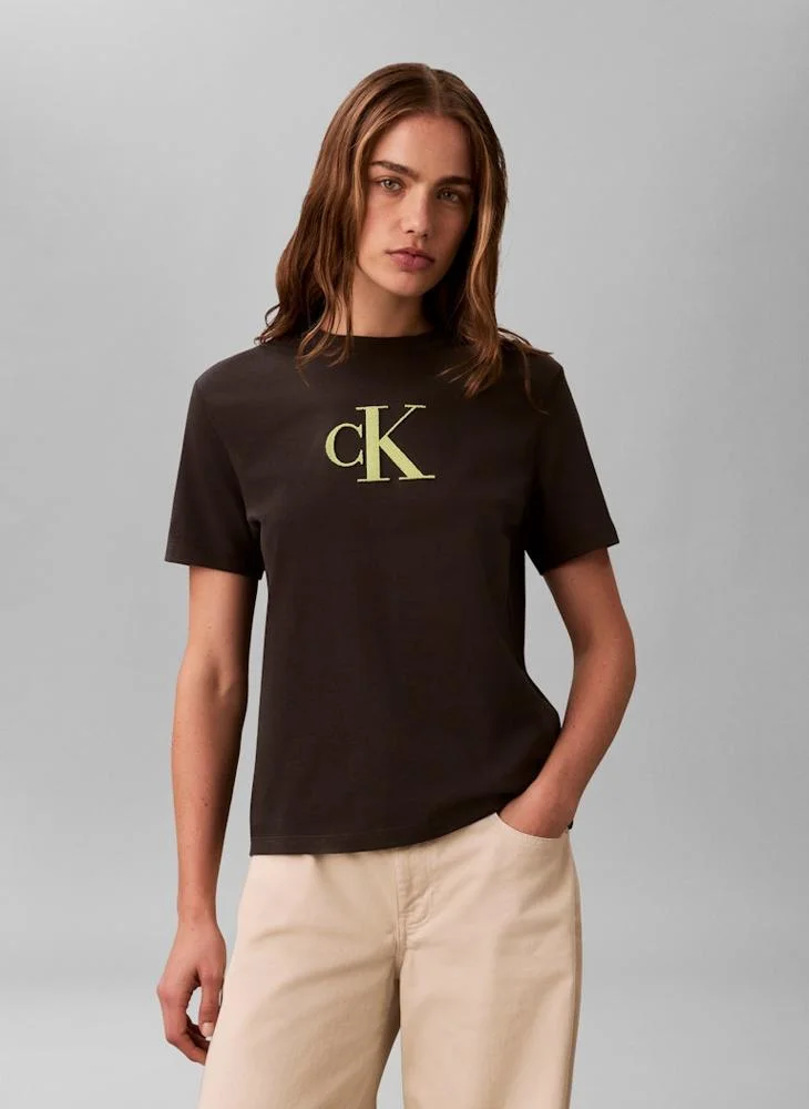 Graphic Crew Neck T-Shirt