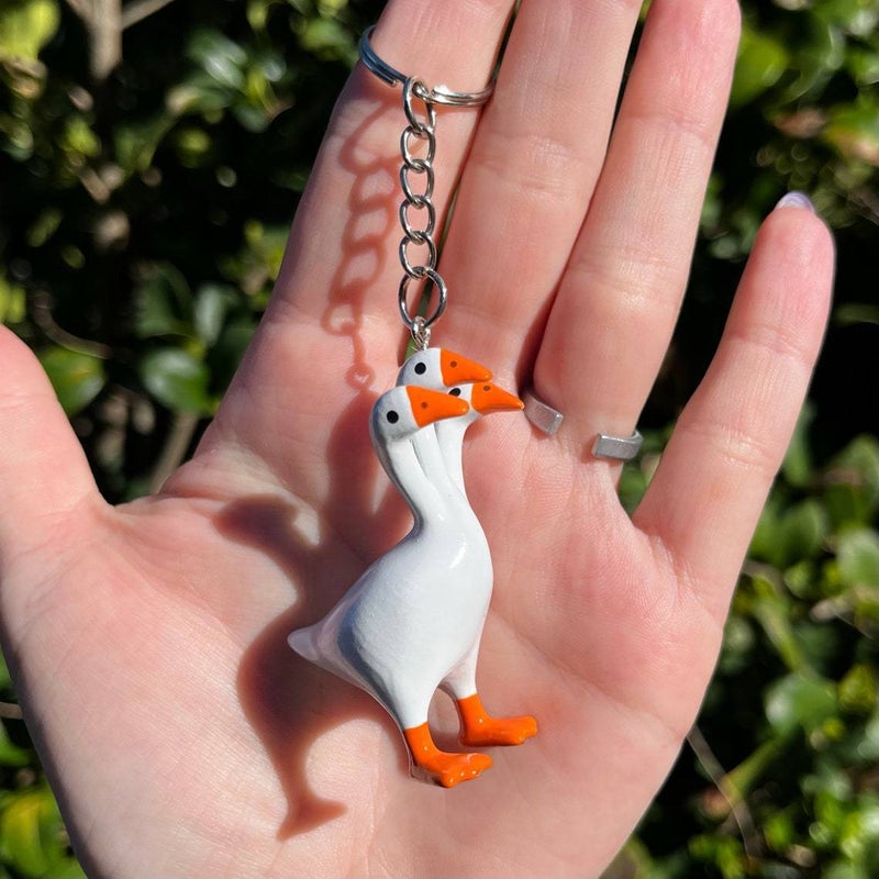 Resin Triple Goose Duck Keychain Earrings Creative Unique Gift Three-headed duck key ring