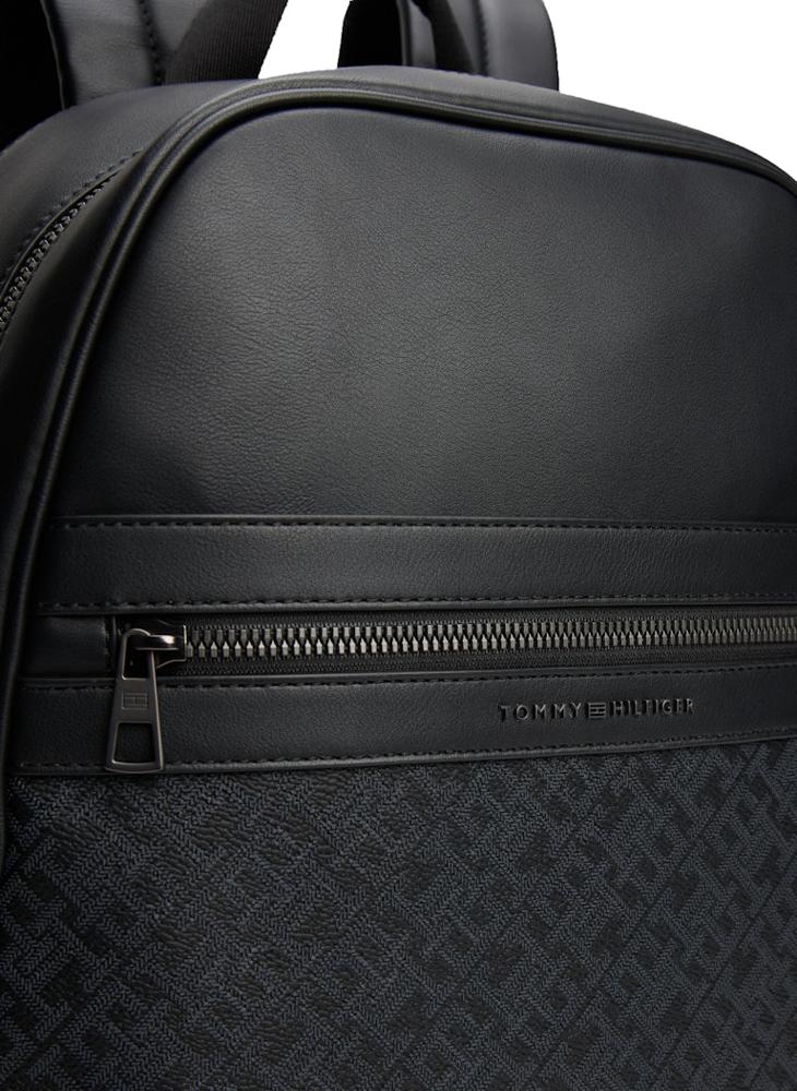 تومي هيلفيغر حقيبة ظهر بسحاب علوي ومقبض علوي كاجوال - Image 3