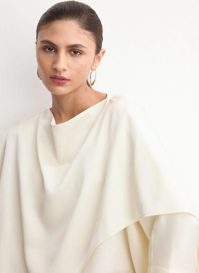 مانجو Ruched satin blouse