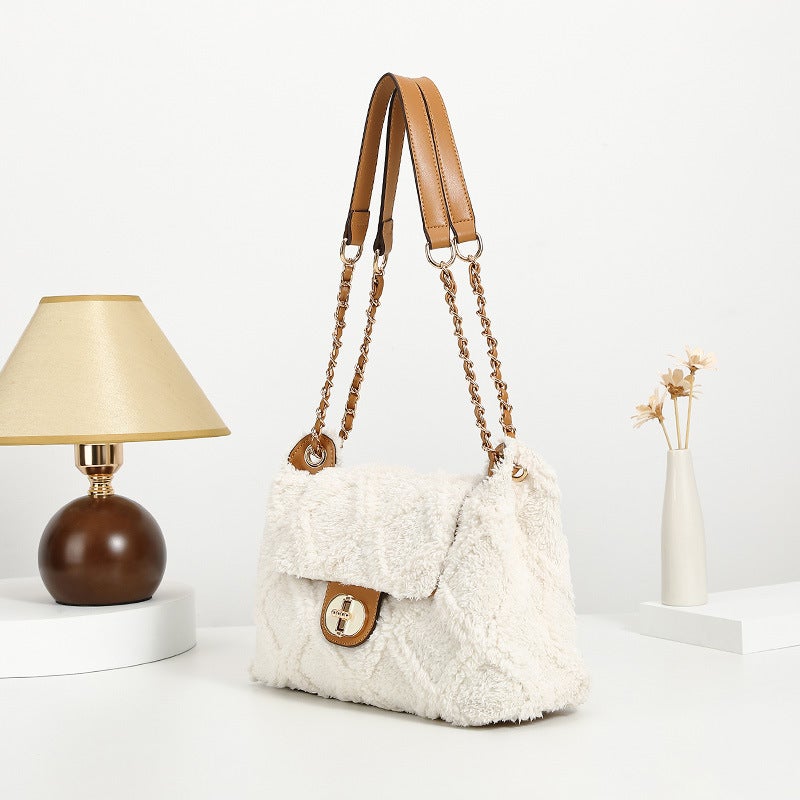 High-End Plush Bag Women'S Chain Crossbody Bag Commuter Mao Mao Bag Single Shoulder Underarm Bag - Image 4