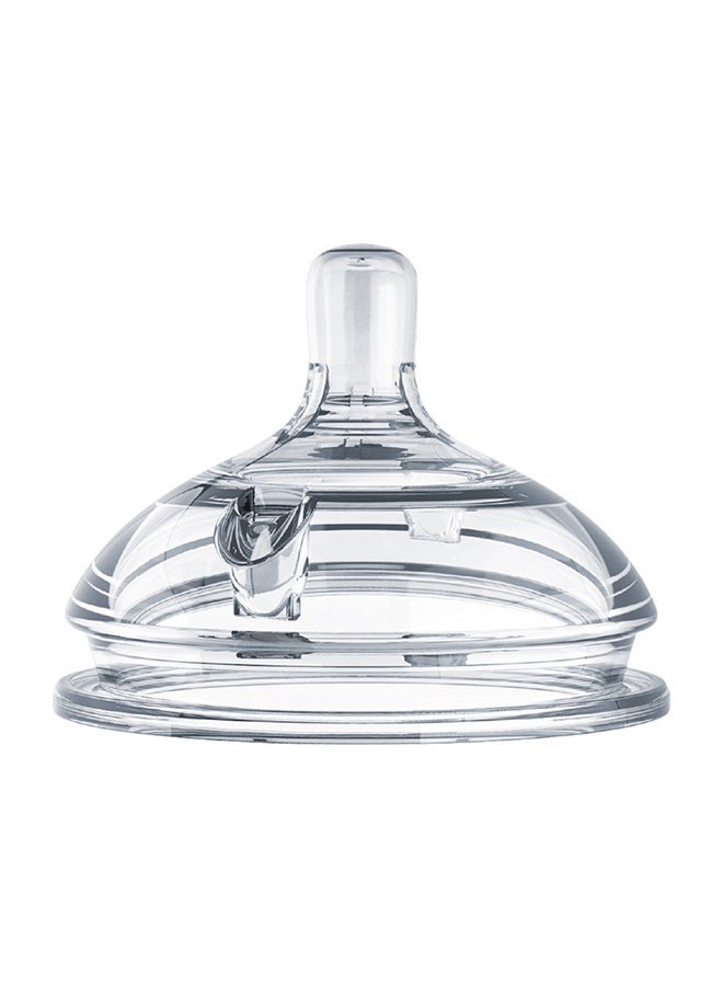 comotomo Natural Feel Baby Bottle 150 ML With Pack Of 2 Natural Teat Silicone Nipples, 1 Hole With Slow Flow, 0 - 3 Months - Image 3