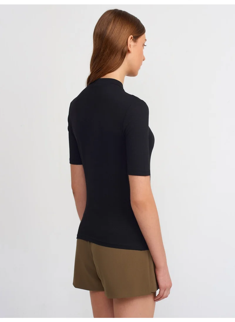 ديلفين 30481 High Collar Tshirt-Black