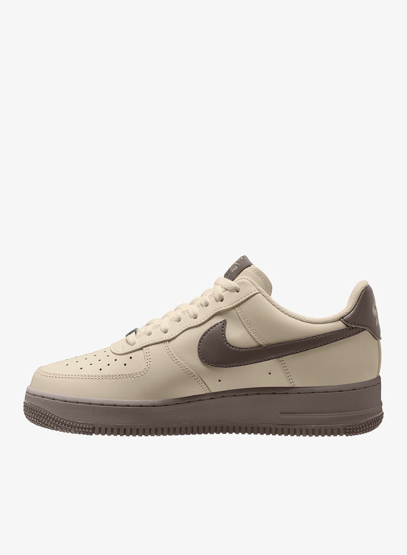 Nike Air Force 1 '07 Low Ess - Image 2