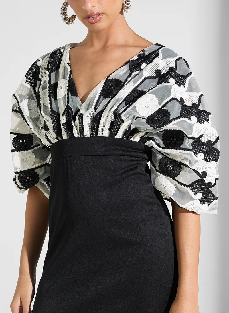 Golden Apple Floral Sleeve Sheath Dress