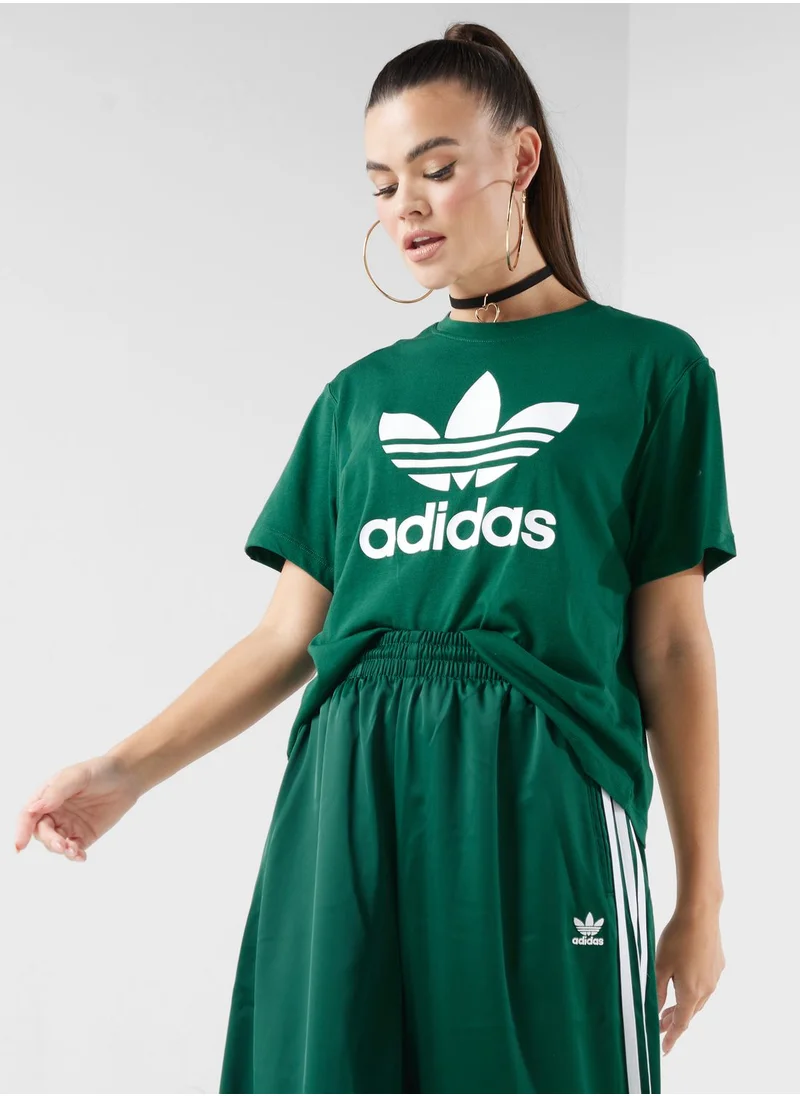 adidas Originals Adicolor Trefoil Boxy T-Shirt