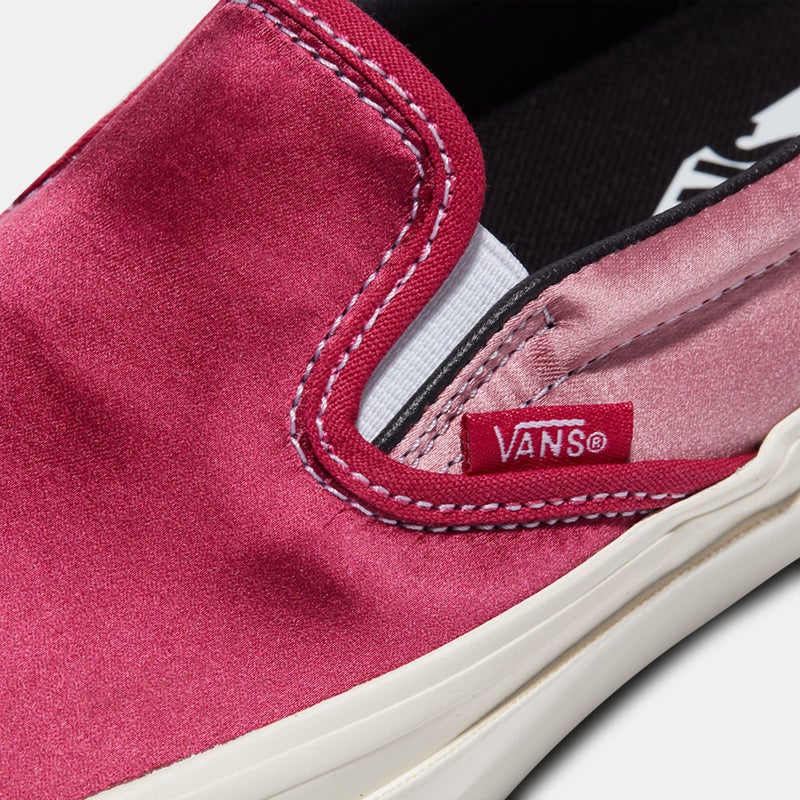 VANS Premium Classic Unisex Slip-On Shoes - Image 4