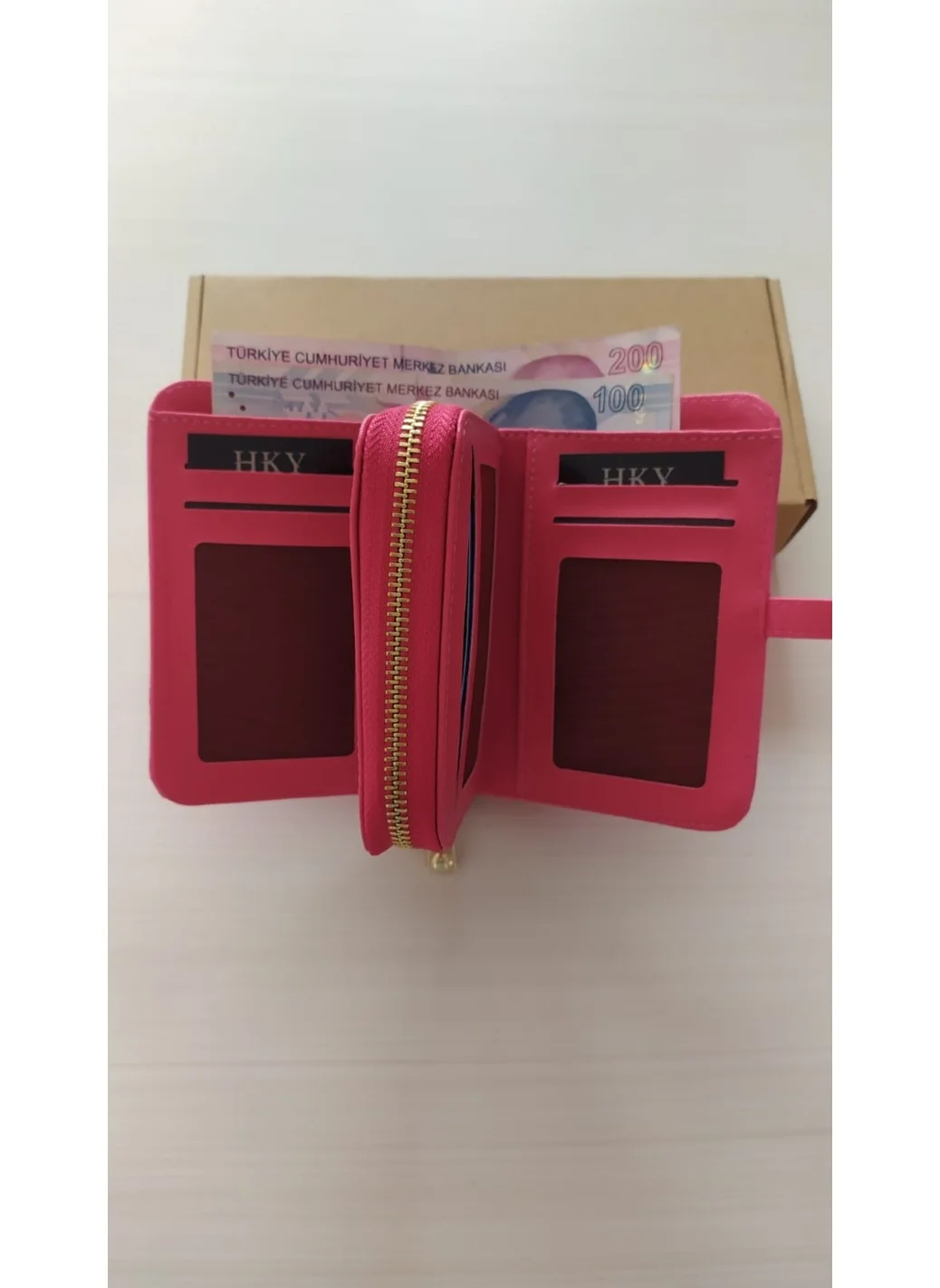 اتش كي واي Very Useful Small Size Women's Wallet