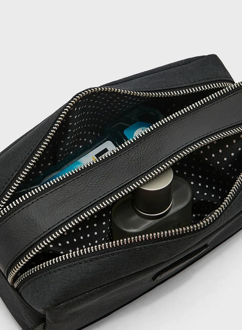 Seventy Five Dual Compartment Men'S Essential Washbag