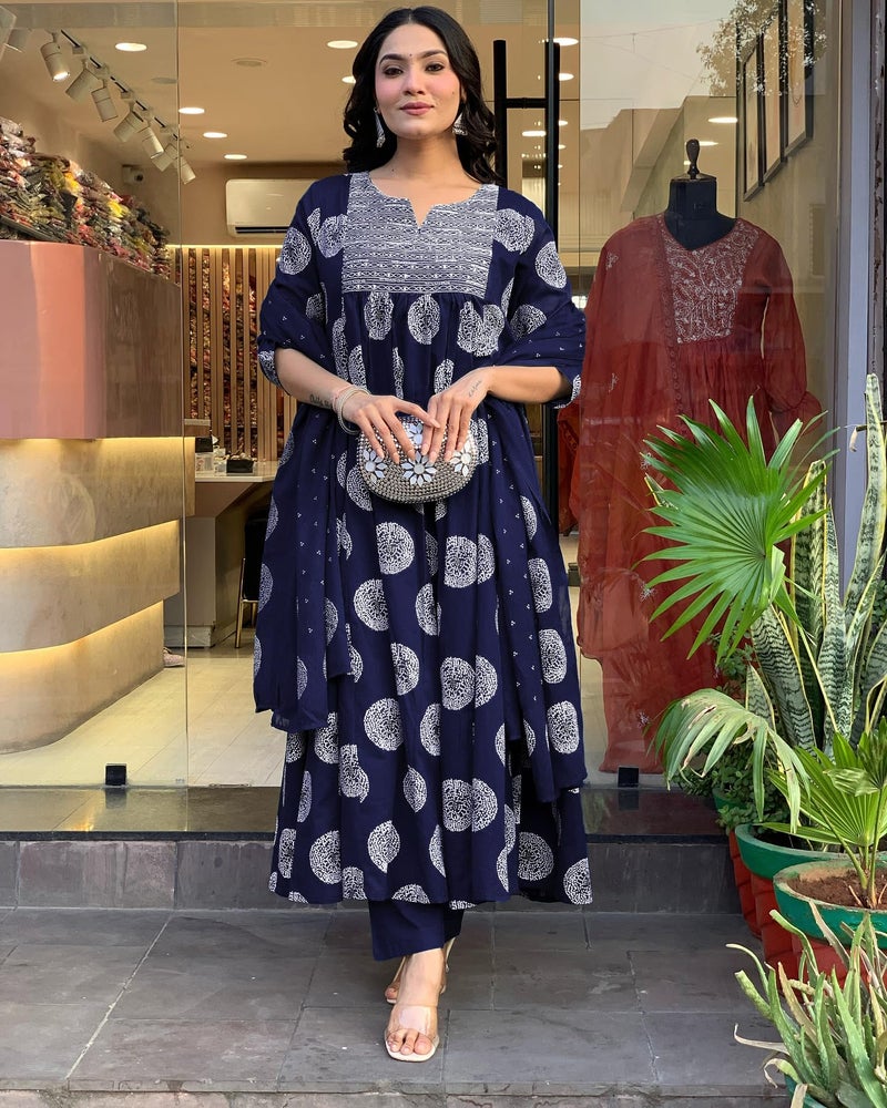 Toochki Kurti Set for Women | Anarkali Fit & Flared Kurtas for Women's | Cotton Kurtis for Woman | Kurta with Palazzo & Dupatta | Ethnic Salwar Suits Sets Navy Blue - Image 3