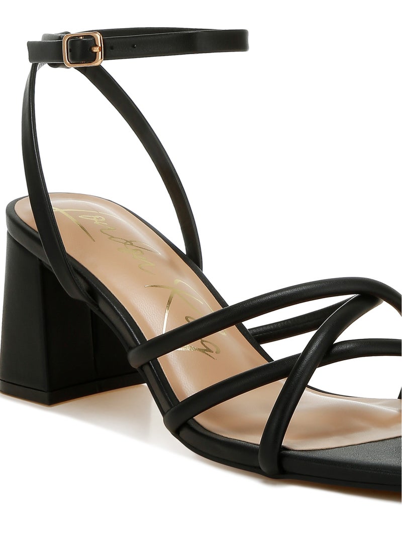 Low Block Heel Strappy Sandals in Black - pzsku/Z98E5FCB64E43A2439AC8Z/45/_/1739863397/0edfdf7c-fdc7-43ce-a5a6-968c8625442f