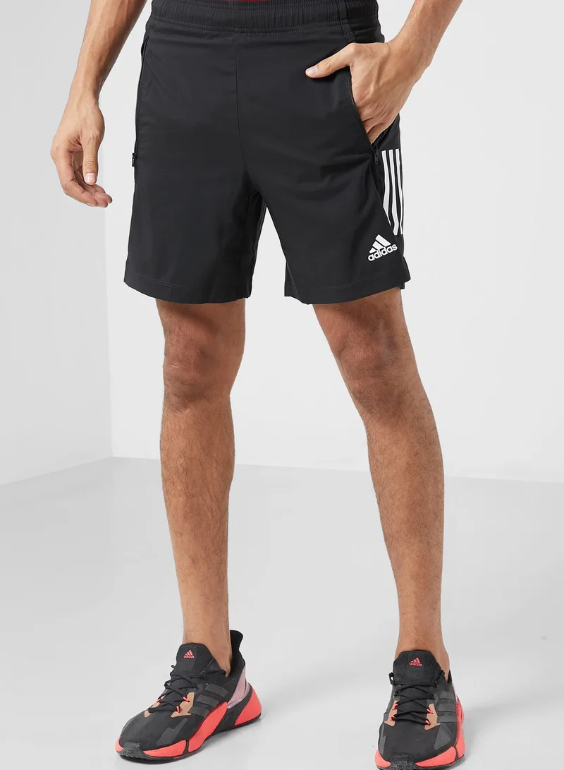 adidas شورت بشعار الماركة