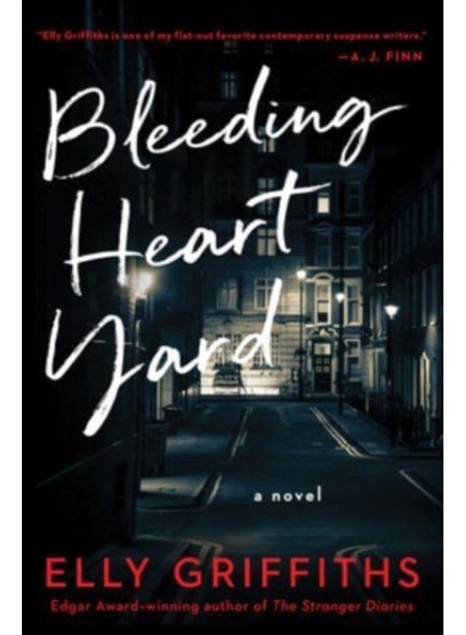Bleeding Heart Yard A British Cozy Mystery - Paperback
