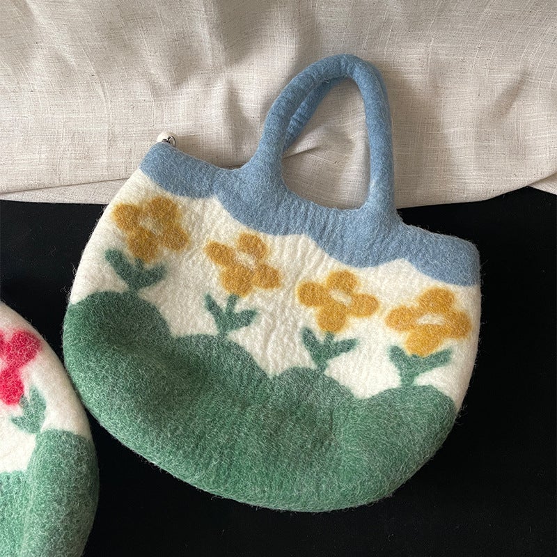 Send You A Little Red Flower Cute Wool Felt Bag Nepal Imported Handmade Large-Capacity Handbag - Image 1