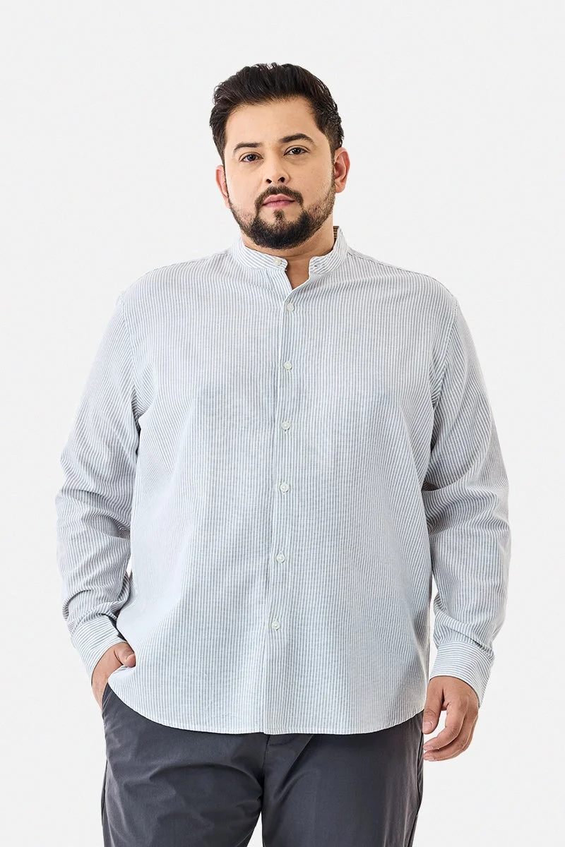 سنيتش قميص كتان مقلم مقاس كبير بياقة ماندرين