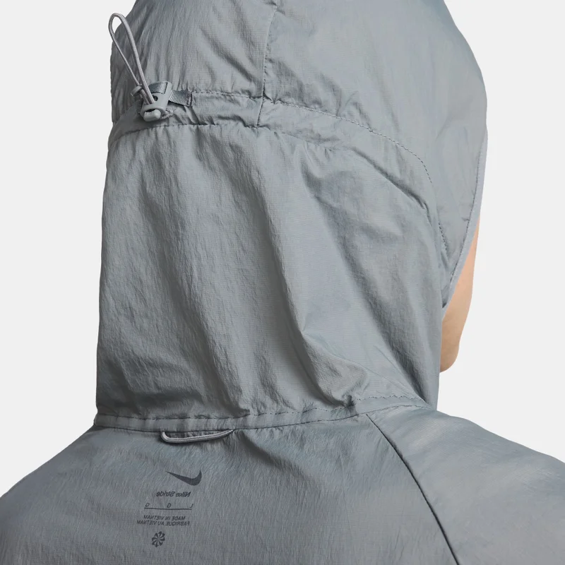 Nike Grey Men's Stride Repel UV Running Jacket for Men | Best Price UAE
