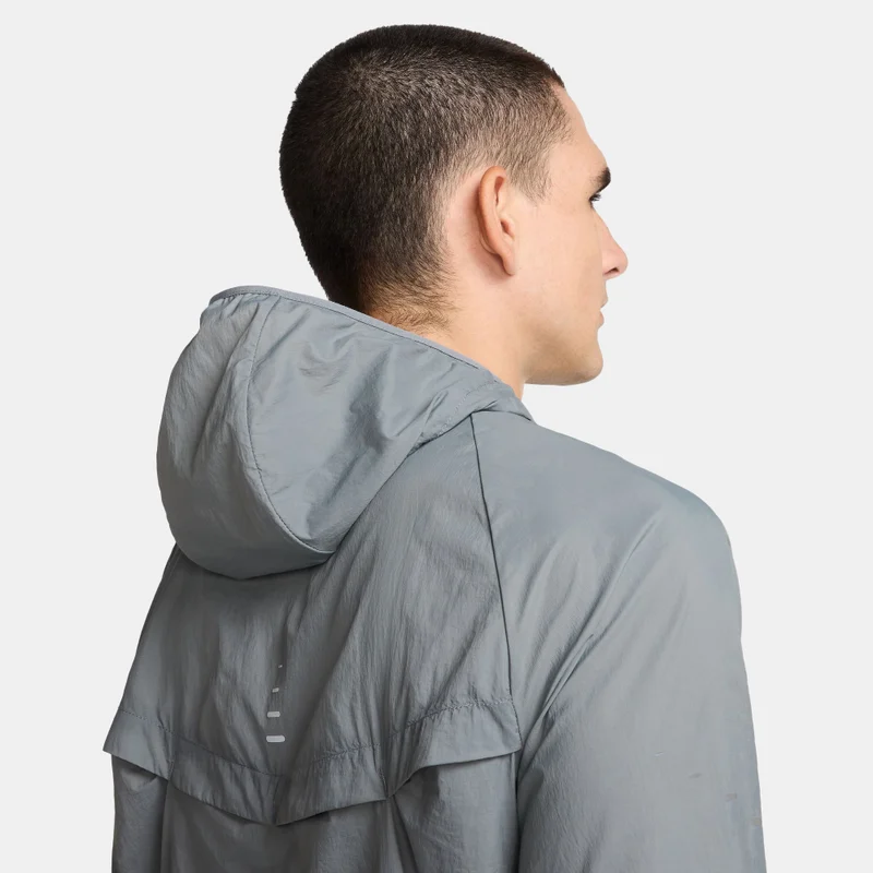 Nike Grey Men's Stride Repel UV Running Jacket for Men | Best Price UAE