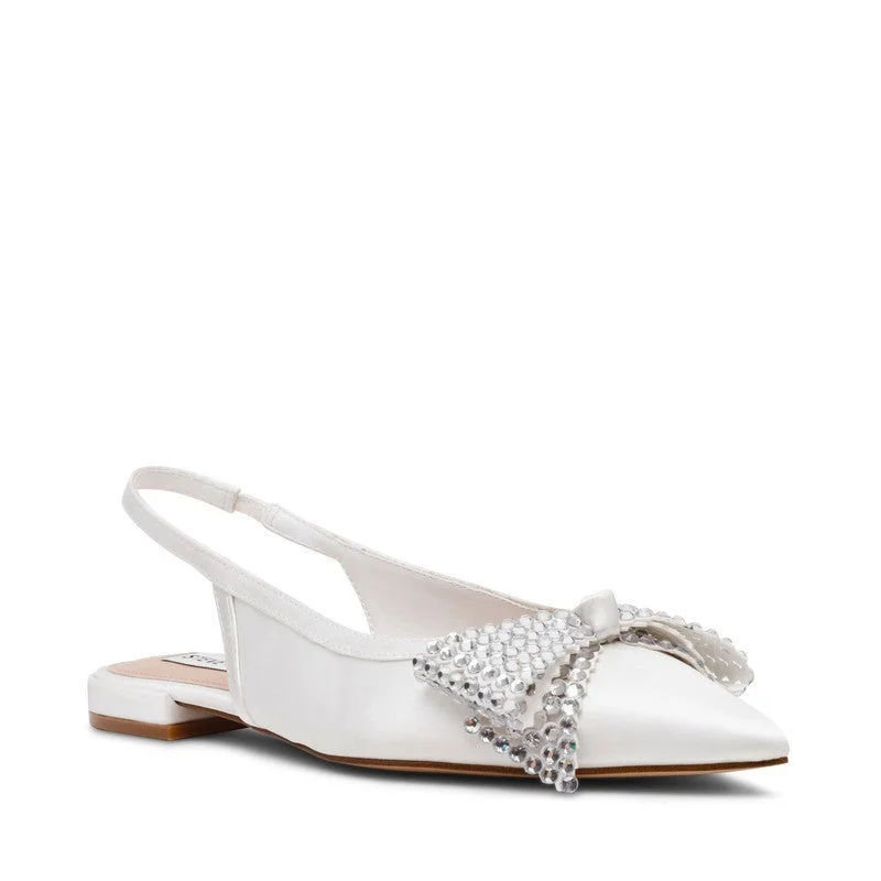 ستيف مادن Saraphina Embellished Bow Slingback Flat Sandals